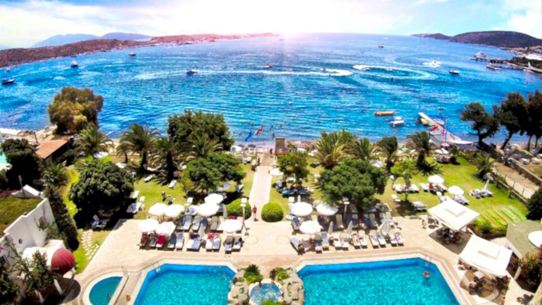 Royal Asarlık Beach Spa Bodrum | 4 Gece 5 Gün