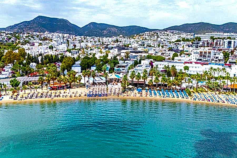 Leo  Beach Resort  +16 / 4 Gece 5 Gün